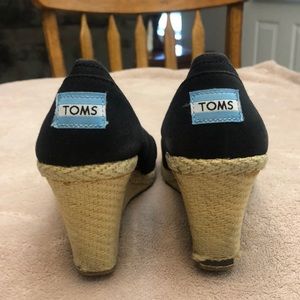GUC Tom wedges
